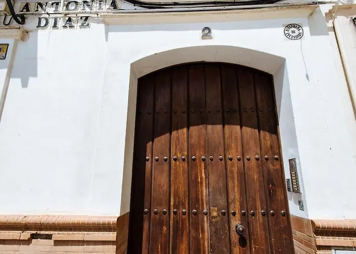 Ad2B Apartment, 300M From Cathedral With 2Br