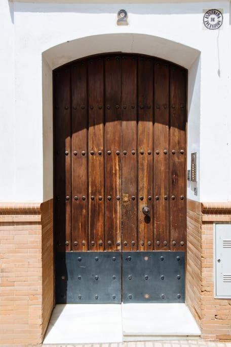 Ad2b Apartment, 300m From Cathedral With 2br Apartment *