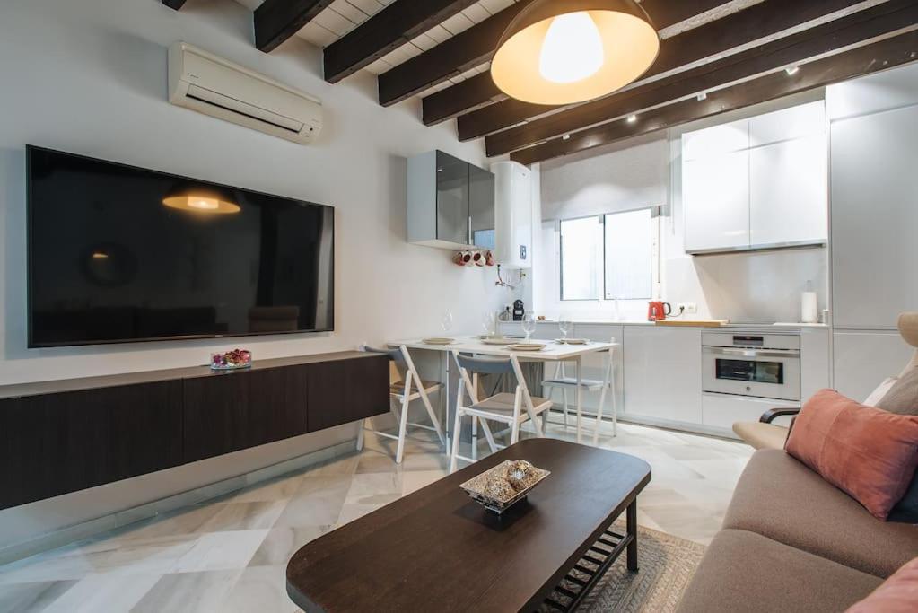 Apartment Ad2b Apartment, 300m From Cathedral With 2br